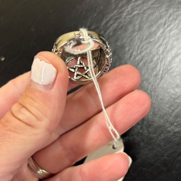Silver Pentagram Ring with skeleton 💀 hands - Picture 5 of 11